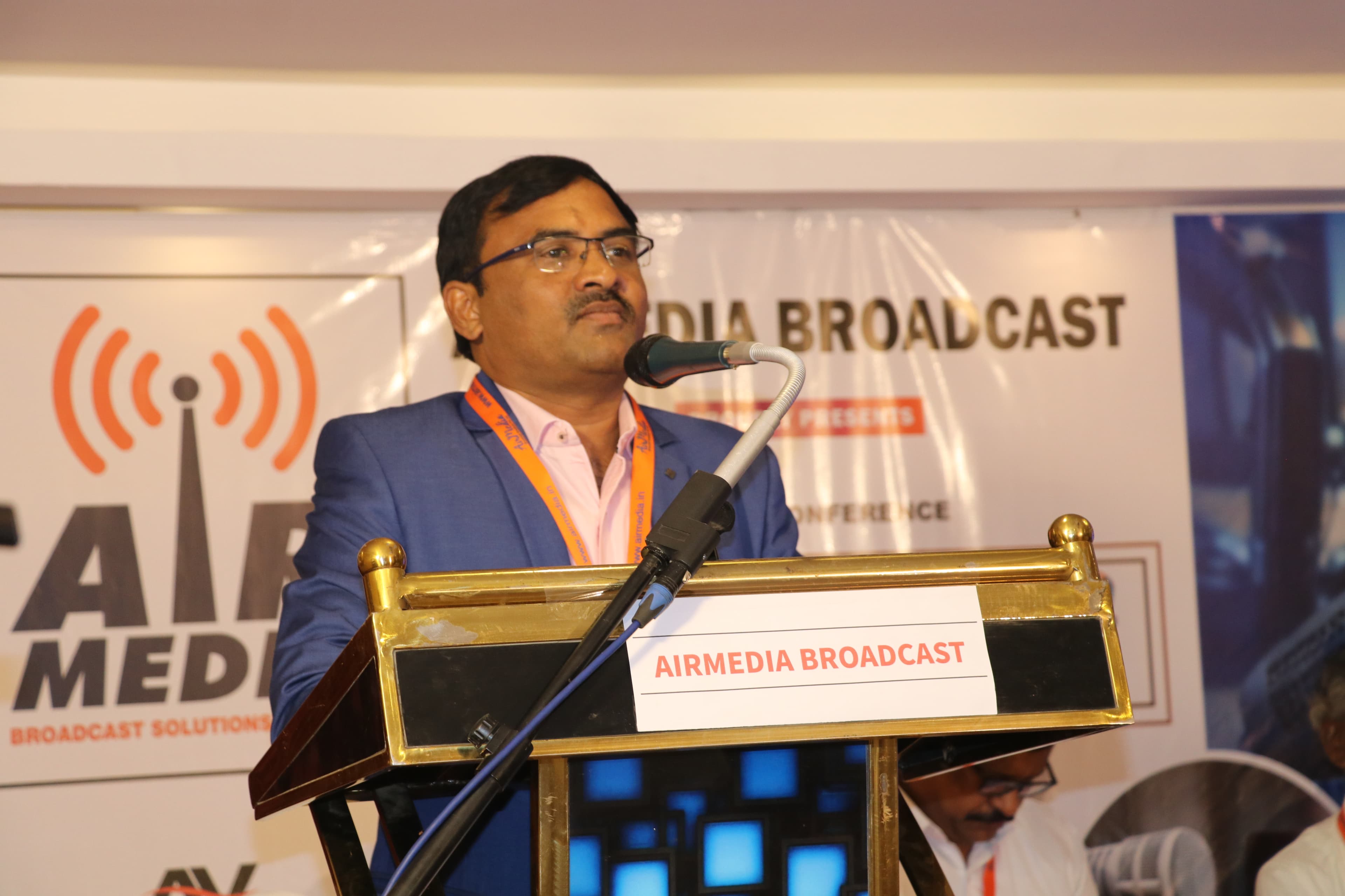 FM.P.Vijayakumar,Managing Director & CEO( AirMedia)