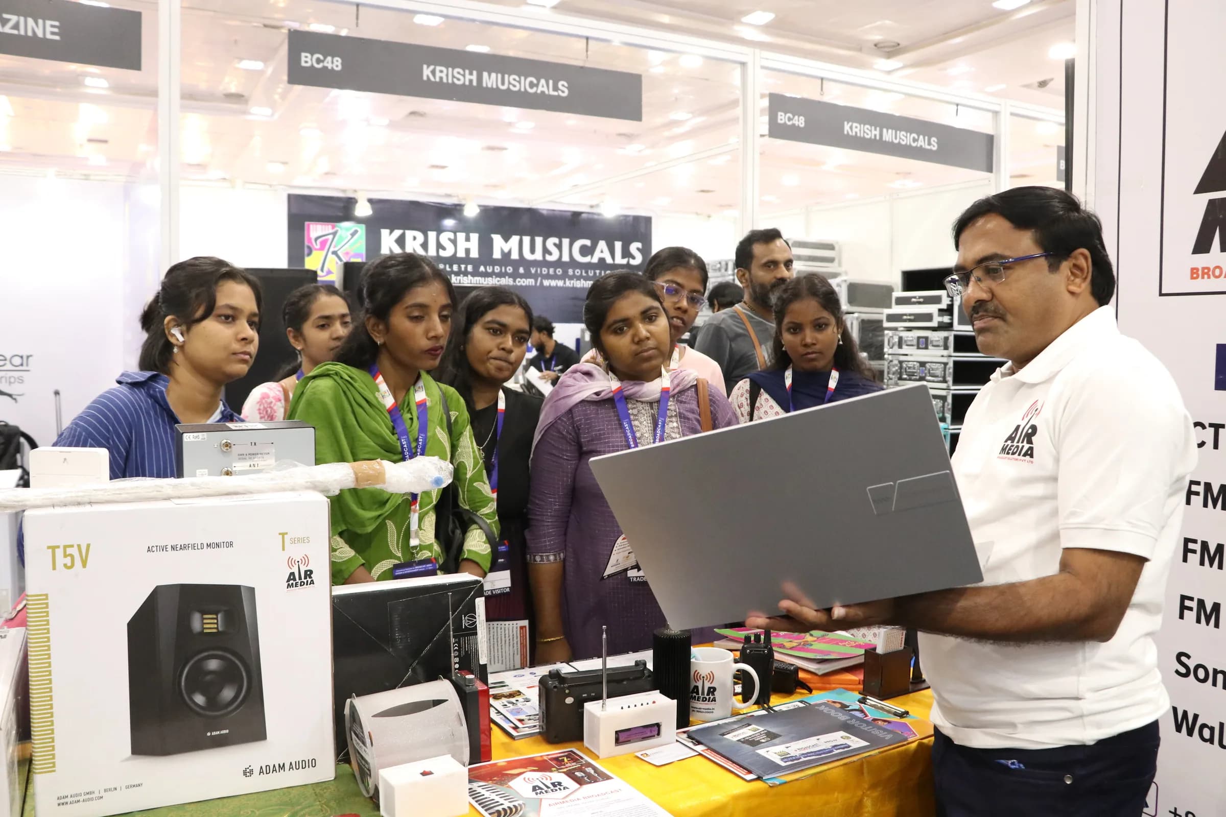 AirMedia Broadcast Stall