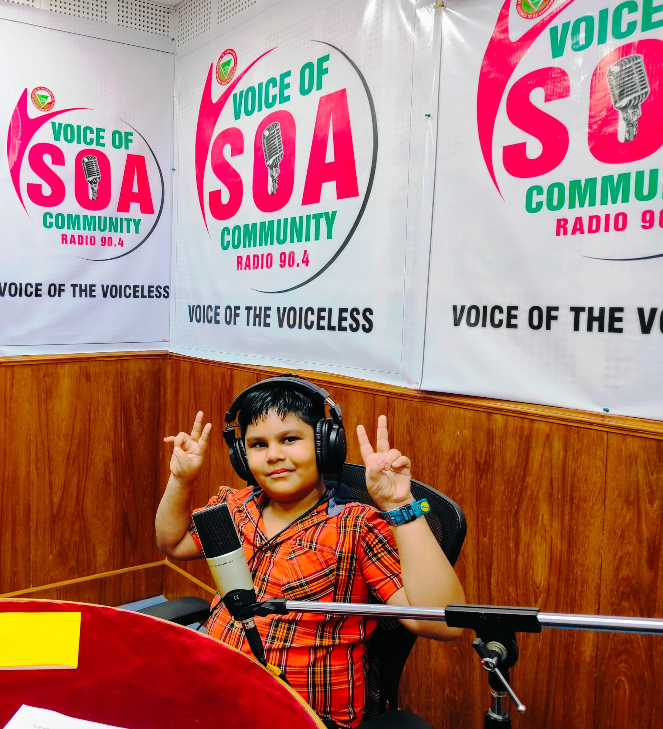 SOA Youngistan 90.4Mhz