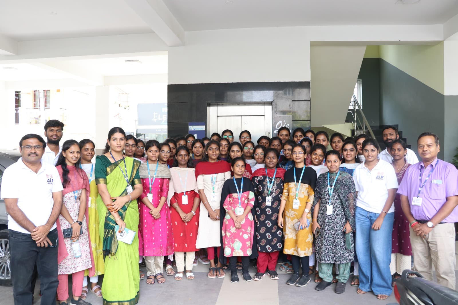 Kongu Engineering College Students Visit AirMedia Broadcast for Industrial Exposure-Erode