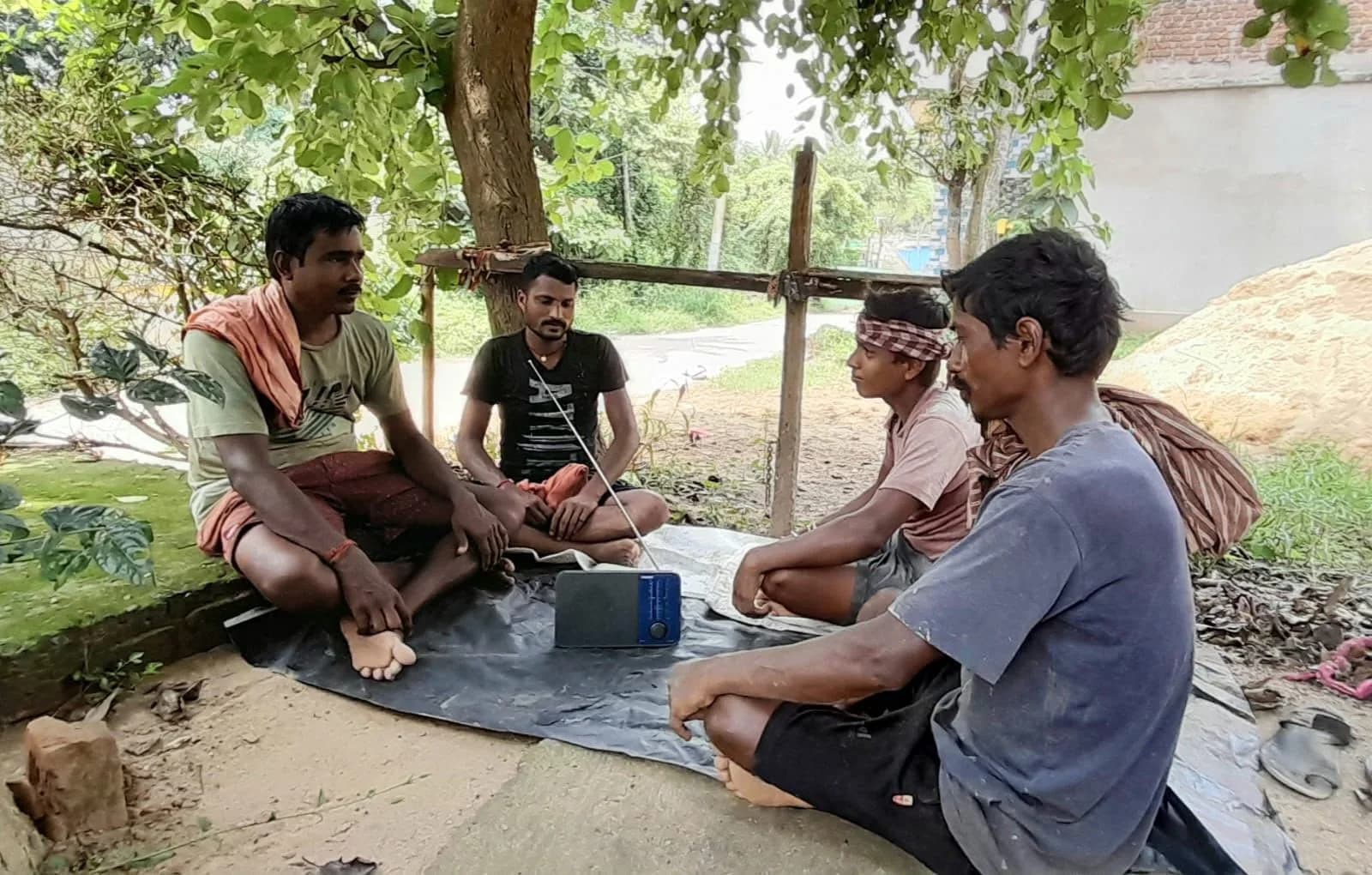 From an Unheard Voice to a Celebrated Folk Artist How Radio Outreach gave Trilochan Kandi a new identity
