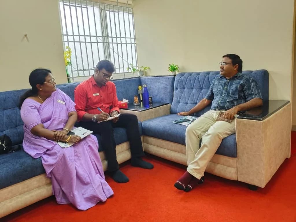 AirMedia team in a partnership MoU discussion meeting at Karunya College, Coimbatore